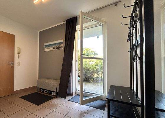 Zugang Abendterrasse v d Diele