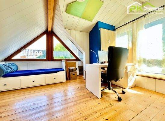 Kinderzimmer Dachgeschoss
