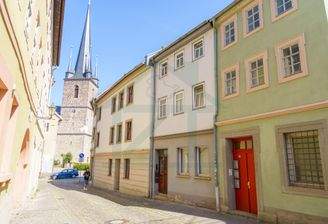 Straßenansicht Vorderhaus