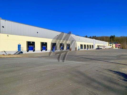 INFOS UNTER: 06171-586000