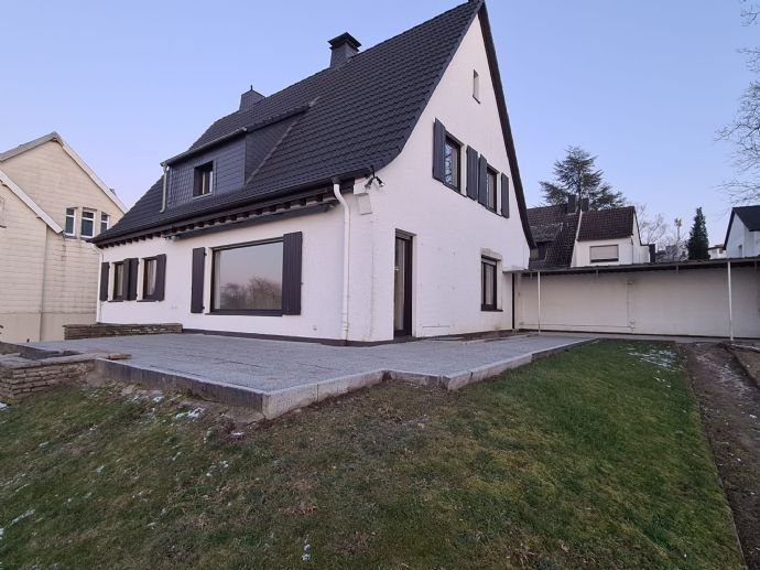 Modernisiertes Einfamilienhaus zur Miete