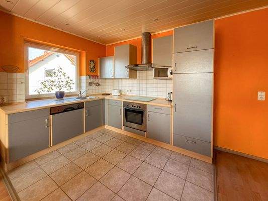 Offene Küche im Dachgeschoss