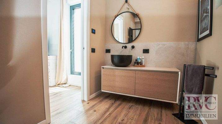 Screenshot 2023-12-05 035951