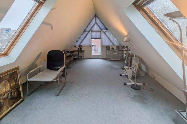 Offener Spitzboden_Galerie