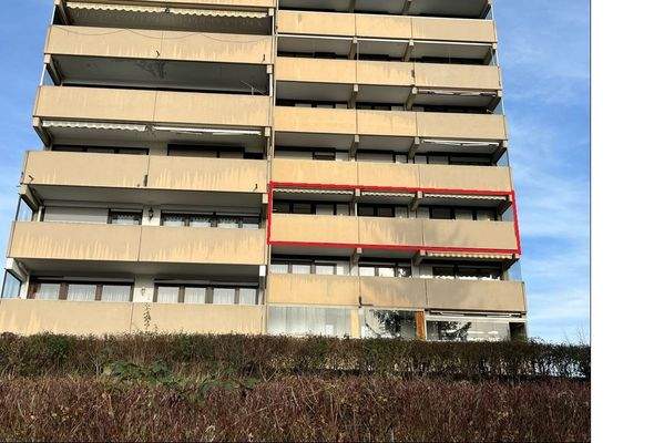 Gebäude_Südseite_Balkon_