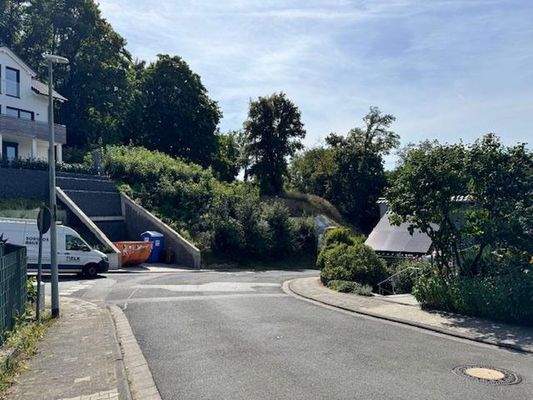 Nachbarn und Grundstück