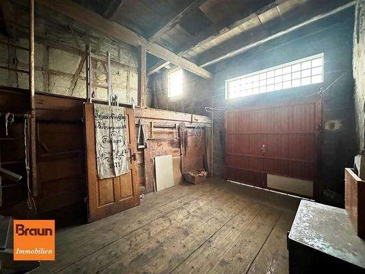 Wohnhaus mit Scheune, Trossingen, Scheune 