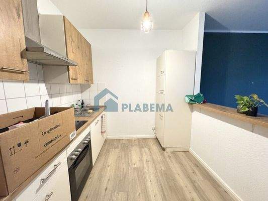 182.04-Küche Ansicht 1