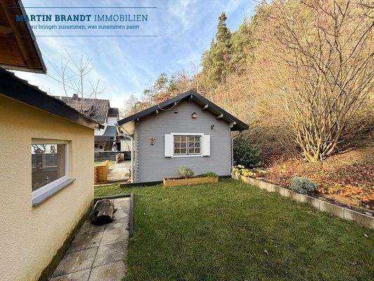 das große Gartenhaus