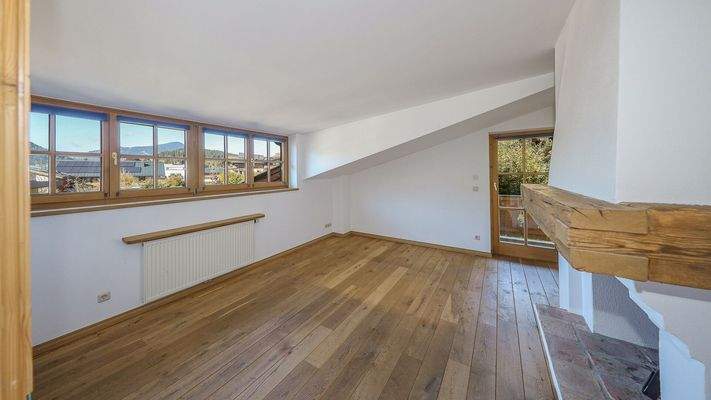 KITZIMMO-Dachgeschosswohnung in Toplage am Sonnberg kaufen - Immobilien Kitzbühel.