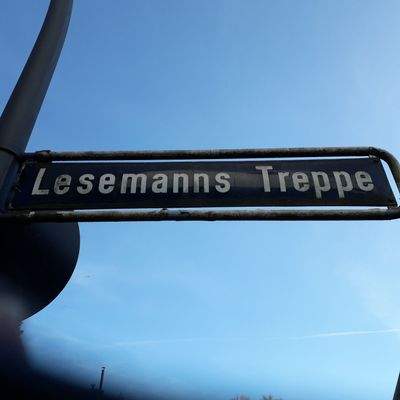 Die Treppe gegenüber