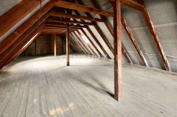 Ausbaufähiges Dachgeschoss