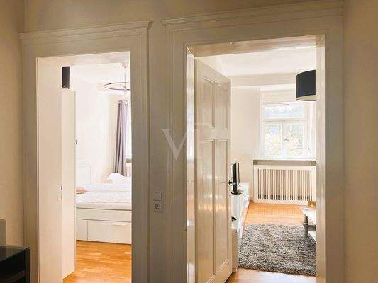 Diele, Sicht in Wohn- und Schlafzimmer 2