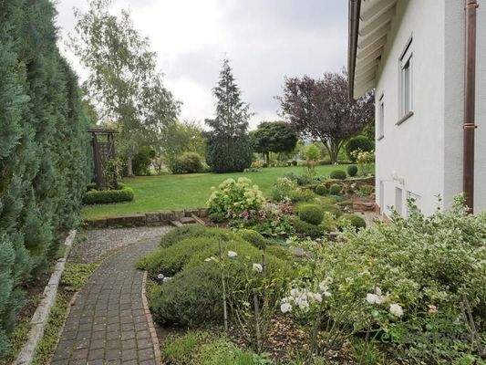 gepflegter Außenbereich