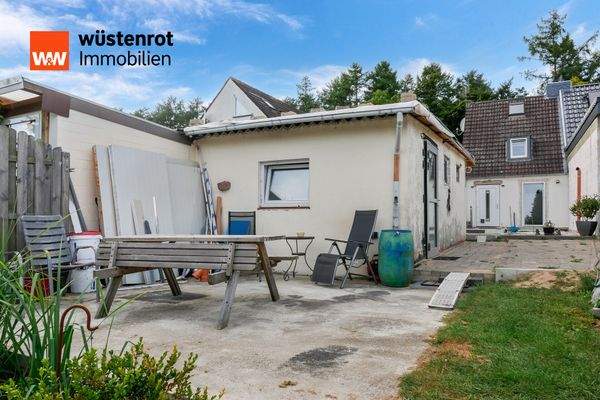 Terrasse der umgebauten Garage