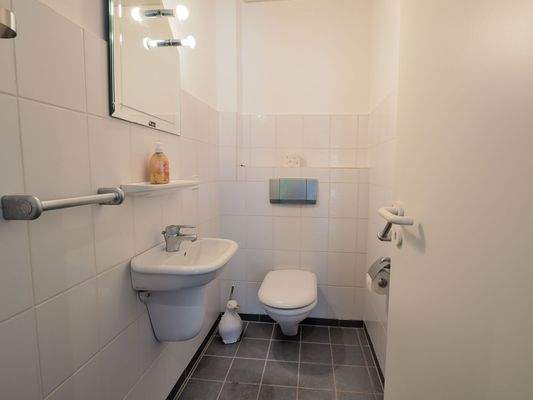 WC in der Schwimmhalle