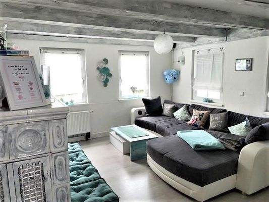 Kachelofen natürlich inklusive..