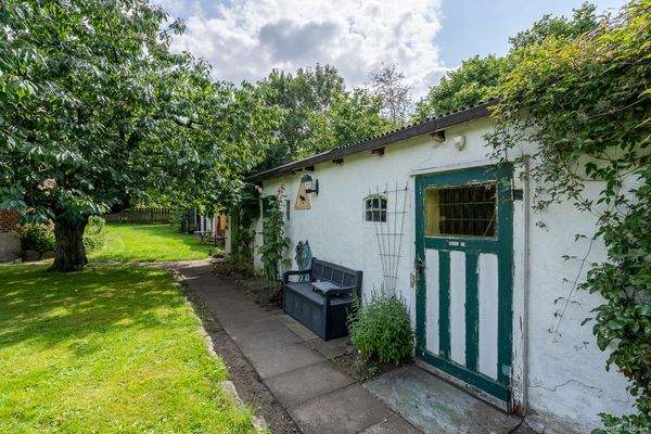 Garten, Nebengelasse