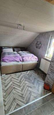 W2 Schlafzimmer - Wohnzimmer Wohnung DG.jpg