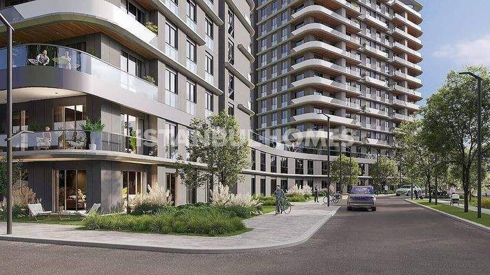 Spacious Flats in a Family Concept Complex in Bahcelievler