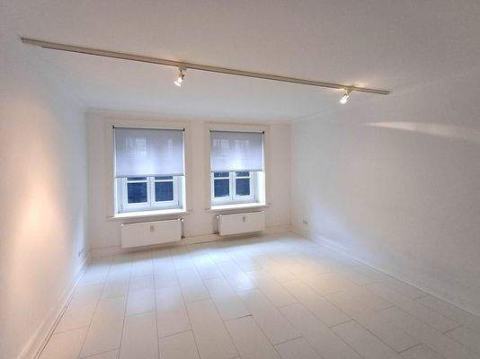 Roba, Raum02, Bild01.jpeg