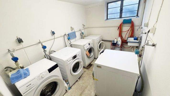 gemeinschaftlicher Waschraum