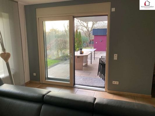 hier geht es tur Gartenterrasse