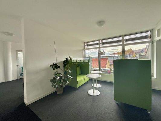 Innenansicht möbeliert 