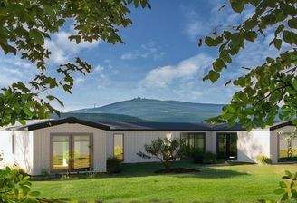 Winkelbungalow als Doppelhaus (Musterhaus)