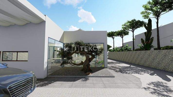 Elegant Sea View Home with Pool in Calpe Alicante