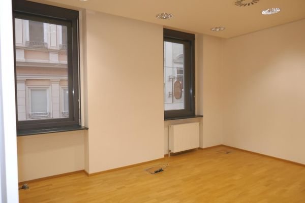 Büro 3