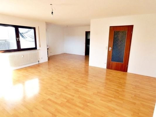 Wohn-Esszimmer B3