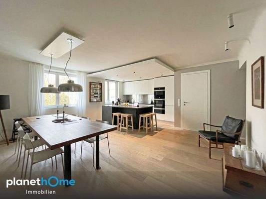 Essbereich und Kueche 02