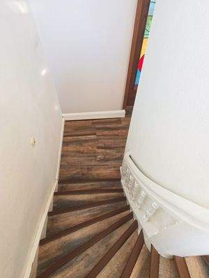 Treppe in die untere Etage