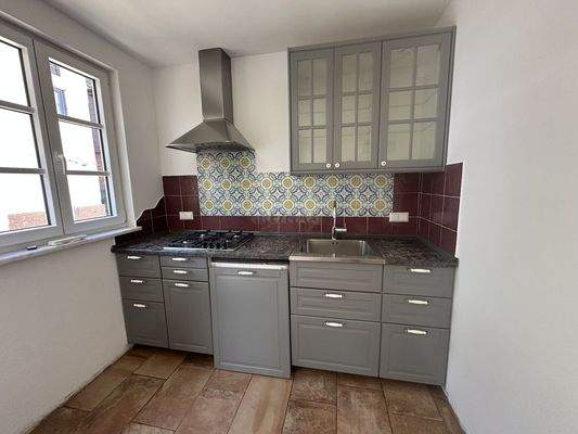 Küche in ausgeb. Garage