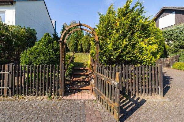 Eingang zum Grundstück