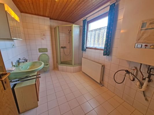 Dusche/WC im Erdgeschoss