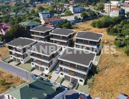 Lake View-Homes with Indoor Parking in Avcılar Istanbul