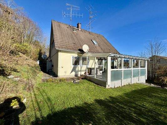 Gepflegt in sehr ruhiger Lage!