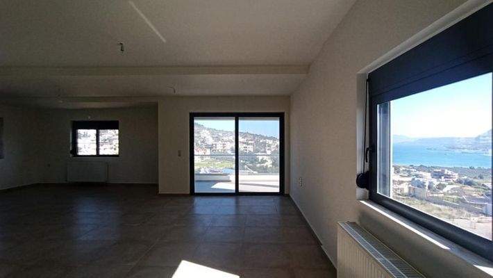 Kreta, Vlites: Apartment im ersten Stock mit Meer- und Bergblick zu verkaufen