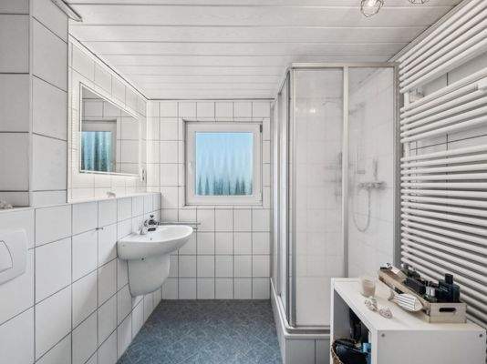 Badezimmer DG