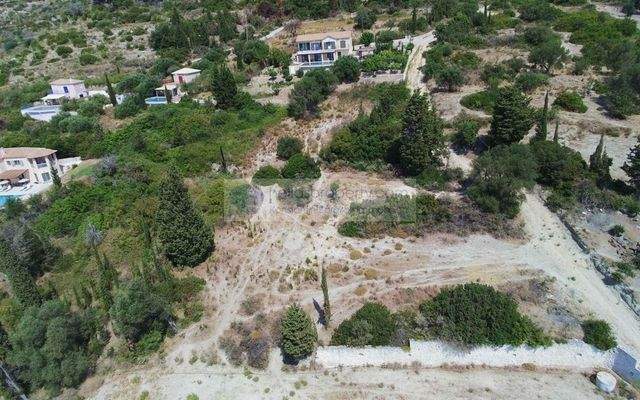 Ratzakli-Exquisite-Plot-Including-Building-Permit-3