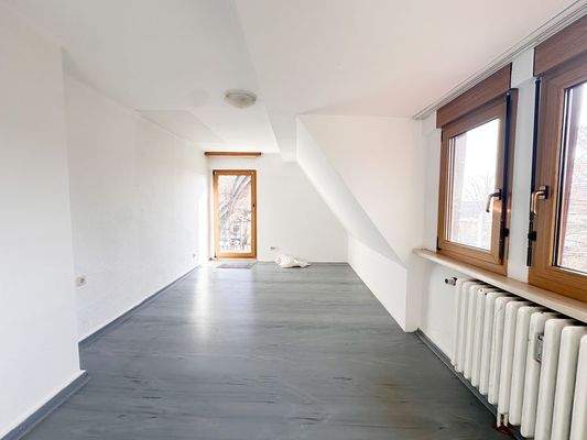 Zimmer mit Balkon OG