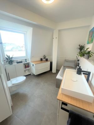 Badezimmer OG 