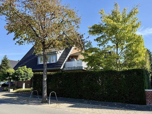 Wohnhaus mit Dachterrasse