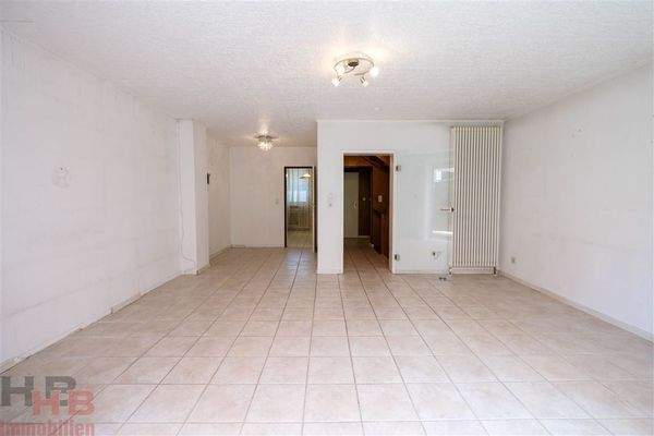 Wohnzimmer mit Essbereich