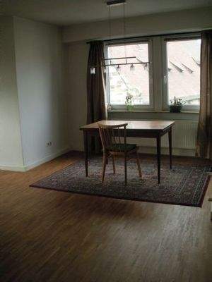 Essplatz mit Blick auf die Jakobskirche