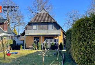 Titel Außen Gartenansicht