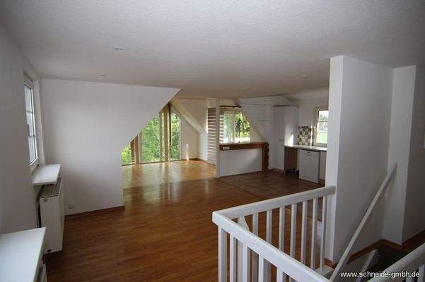 DG - Blick in den Wohn-und Essbereich