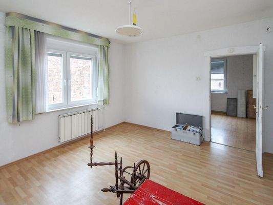 Weiteres Durchgangszimmer (1)